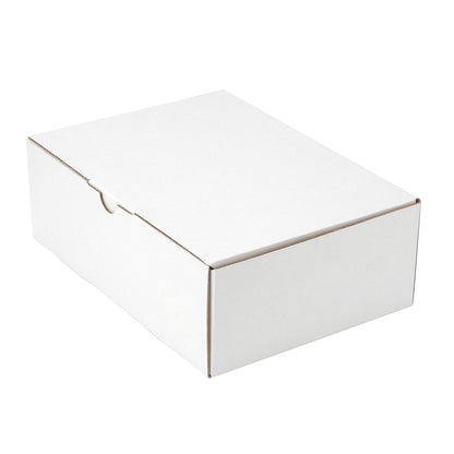 White die-cut mailing box 220 x 160 x 77 mm – 10 pack – product view 1